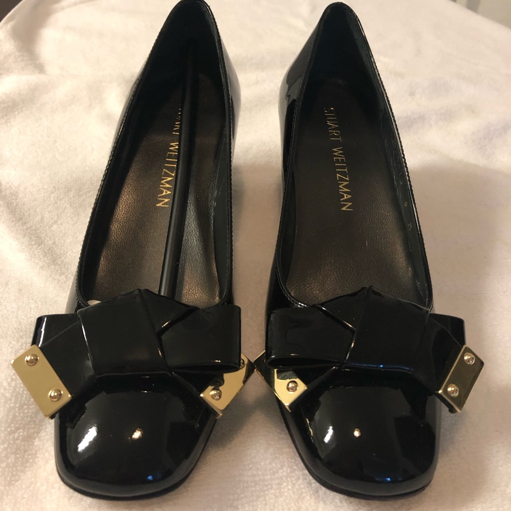 Stuart Weitzman pumps